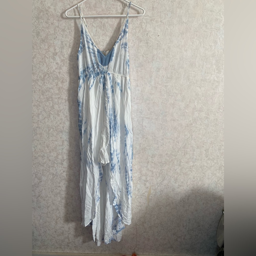 American Eagle women's large sleeveless white / blue romper